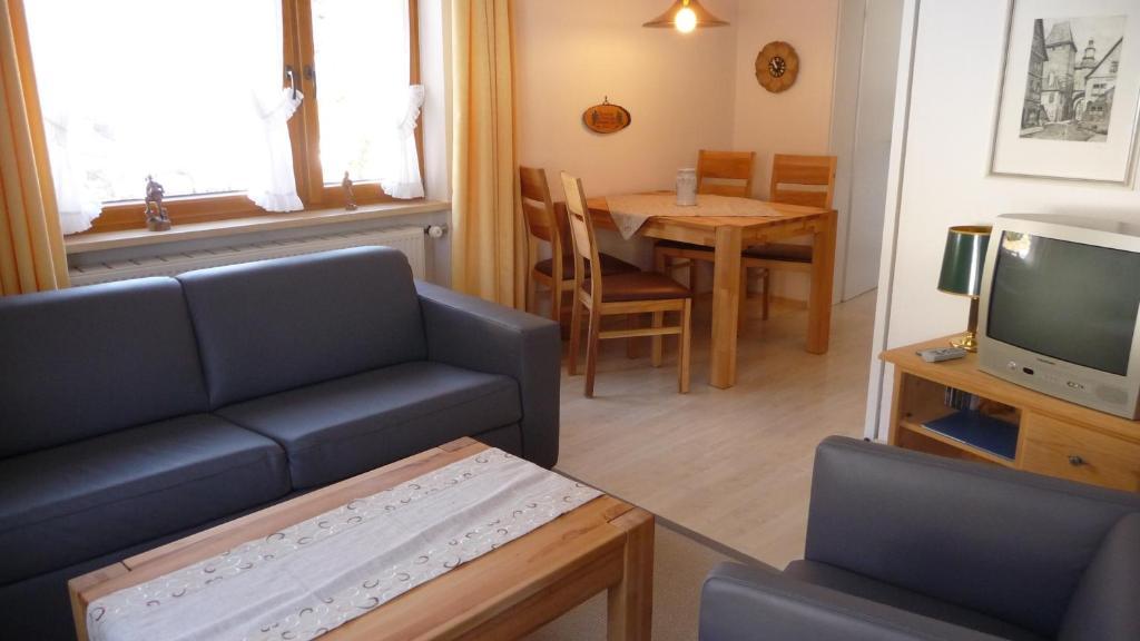 Sporthotel Walliser Hirschegg  Quarto foto