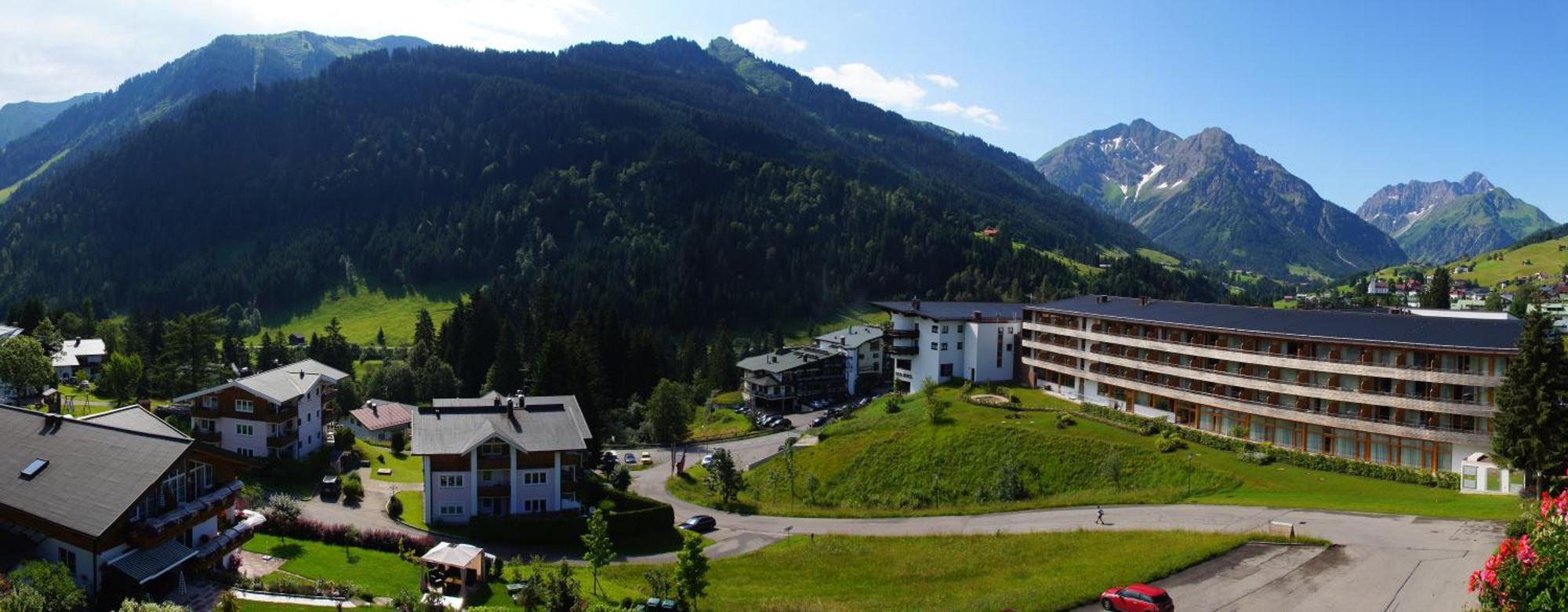 Sporthotel Walliser Hirschegg  Exterior foto